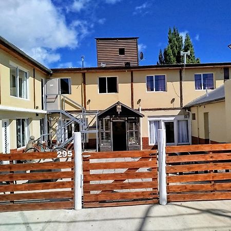 Hostel Elal El Calafate Exterior foto